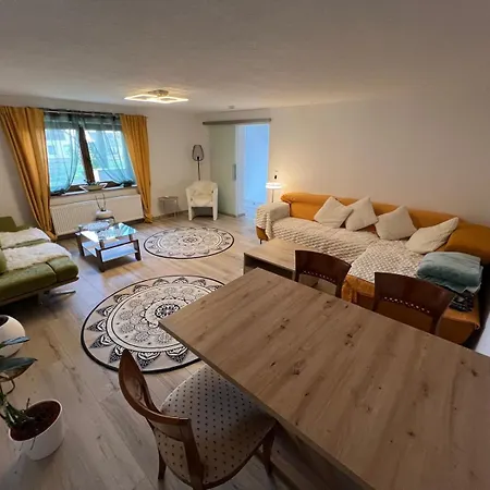 In A3 Ausfahrt Service Appartement Volkach